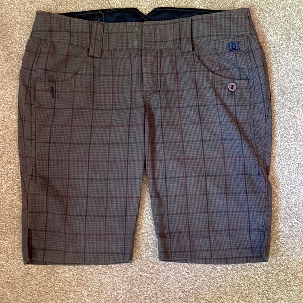 DC dress pants size 27